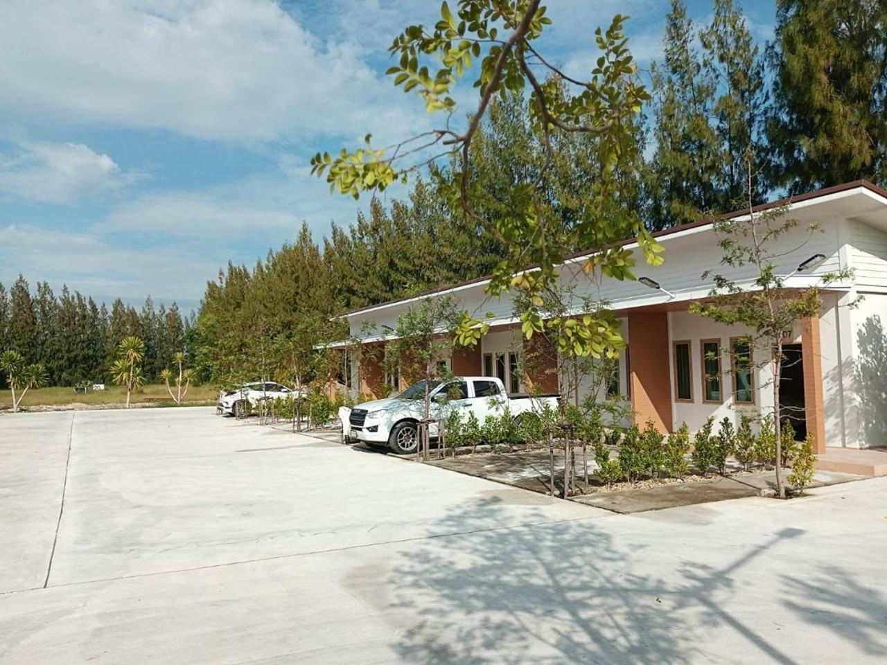 Three Bays Resort Прачуап-Кхірі-Кхан Екстер'єр фото
