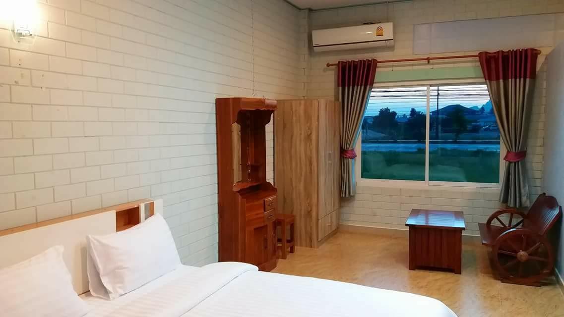Three Bays Resort Прачуап-Кхірі-Кхан Екстер'єр фото